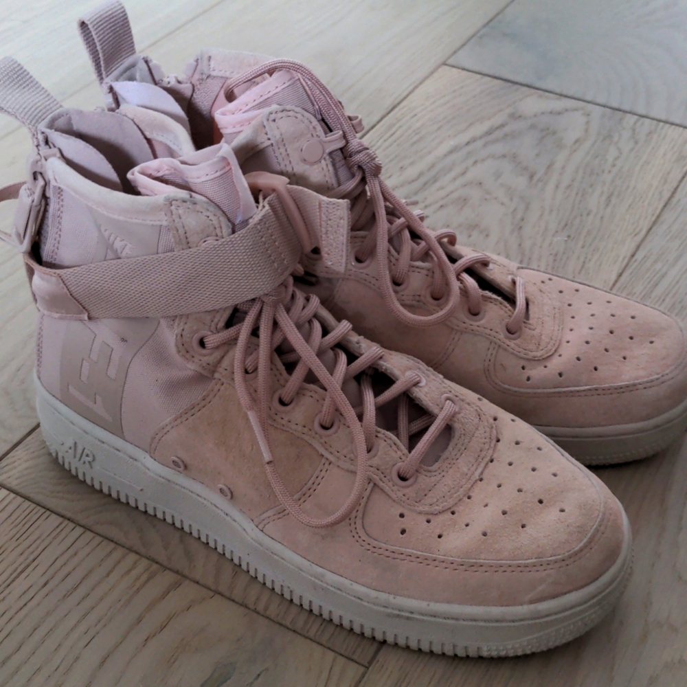 MINT condition Nike Air Force 1 Pink Hi top